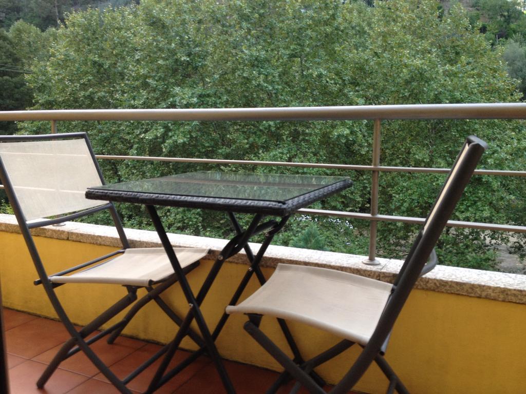 Appartement Casa Ribom à Gerês Extérieur photo